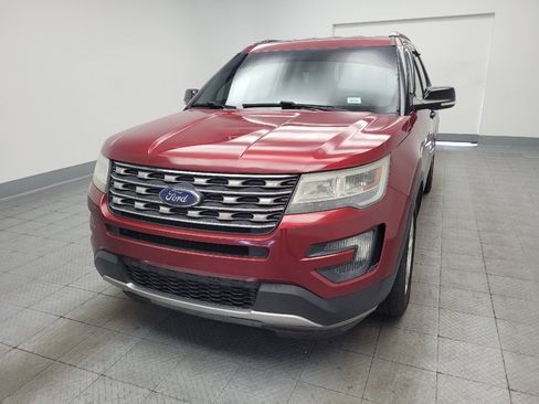 Used 2016 Ford Explorer XLT w/ Equipment Group 201A AWD/4WD image 15