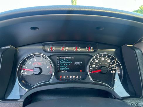 Used 2014 Ford F150 FX4 w/ Equipment Group 402A Luxury image 29