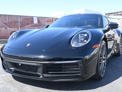 Used 2024 Porsche 911 GT3 image 14