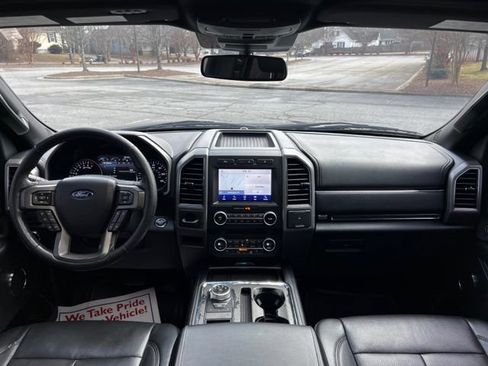 Used 2020 Ford Expedition XLT w/ Equipment Group 202A RWD image 24