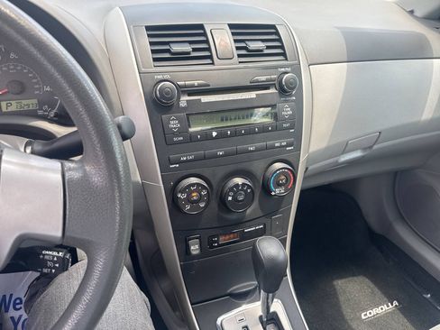 Used 2010 Toyota Corolla LE FWD image 20