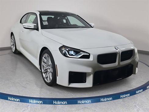 New 2026 BMW M2 Base w/ Lighting Package image 3