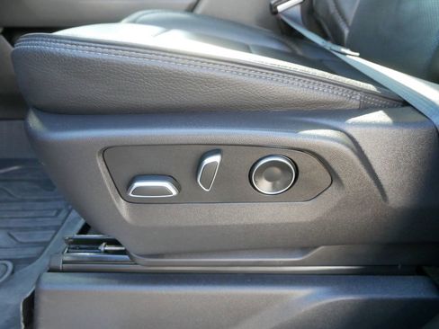 Used 2024 GMC Sierra 1500 Denali w/ Denali Reserve Package image 19