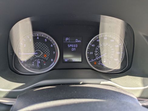 Used 2019 Hyundai Elantra SE w/ Winter Weather Package FWD image 23