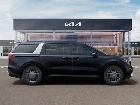 New 2026 Kia Carnival EX FWD image 8