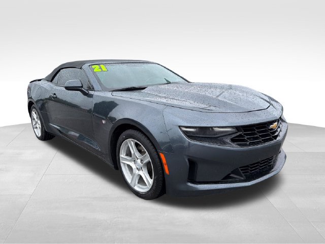 Used 2021 Chevrolet Camaro LT RWD image 1
