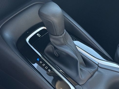New 2025 Toyota Corolla LE FWD image 13