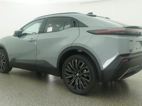 New 2026 Toyota C-HR AWD/4WD image 4