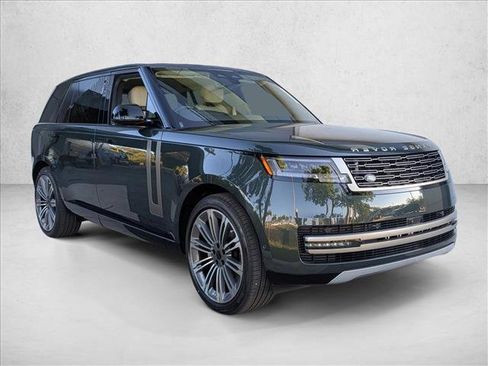 New 2026 Land Rover Range Rover Long Wheelbase SE AWD/4WD image 6