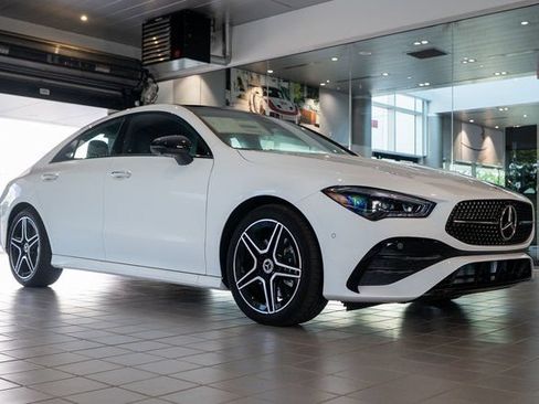 Used 2026 Mercedes-Benz CLA 250 4MATIC image 1