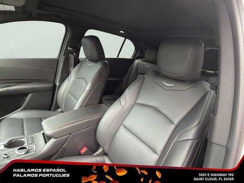 Certified 2022 Cadillac XT4 Sport w/ LPO, ONYX Package FWD image 16