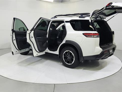 Certified 2023 Nissan Pathfinder Rock Creek image 11