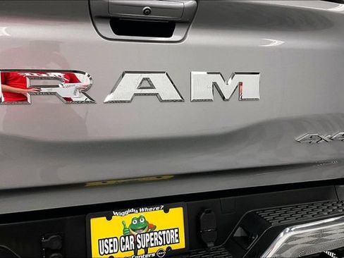 Used 2025 RAM 1500 Limited AWD/4WD image 9