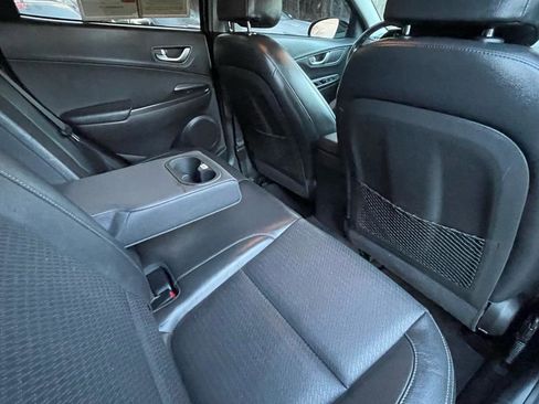 Used 2020 Hyundai Kona Limited image 22