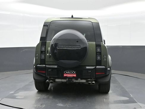 Used 2026 Land Rover Defender 110 X-Dynamic SE AWD/4WD image 6
