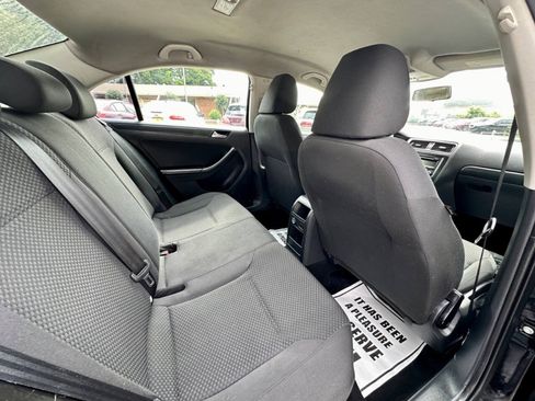 Used 2014 Volkswagen Jetta S FWD image 16