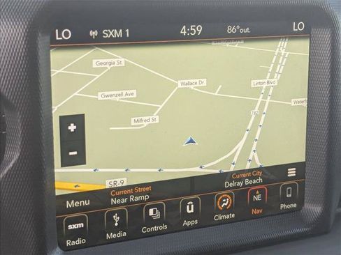 Used 2018 Jeep Wrangler Unlimited Sahara AWD/4WD image 6