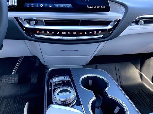 Certified 2026 Cadillac Lyriq Premium Luxury w/ LPO, Floor Liner Package AWD/4WD image 35