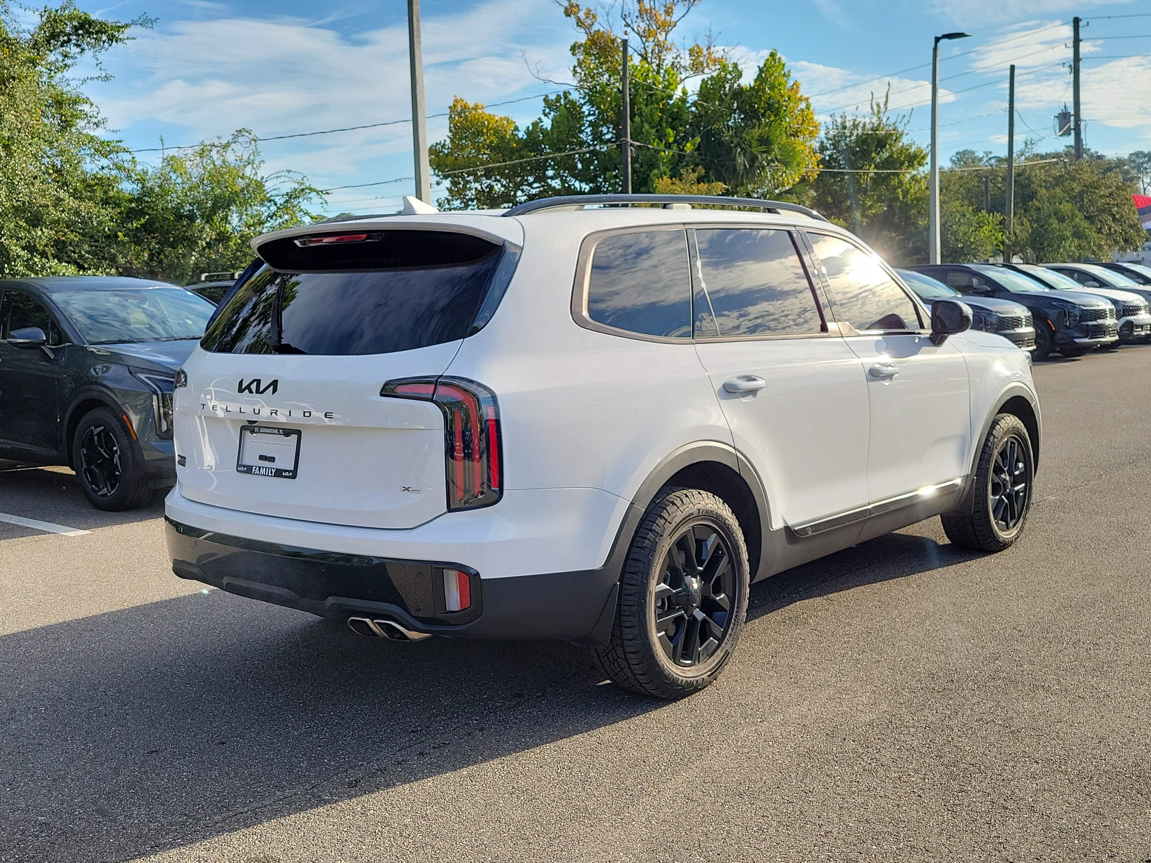 Used 2025 Kia Telluride SX Prestige X-Pro AWD/4WD image 5