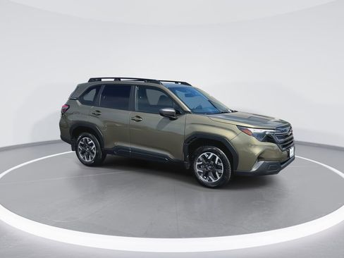 New 2026 Subaru Forester Premium AWD/4WD image 9