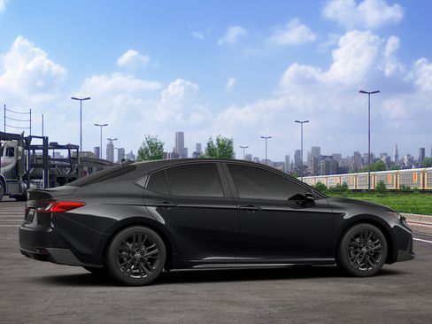 New 2026 Toyota Camry SE w/ Convenience Package FWD image 13