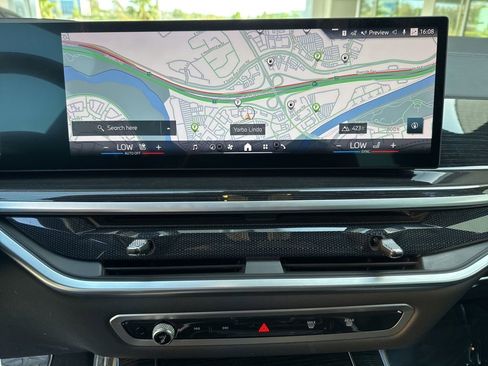 Used 2024 BMW X5 sDrive40i w/ M Sport Package RWD image 13
