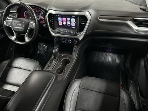 Used 2017 GMC Acadia SLT AWD/4WD image 12