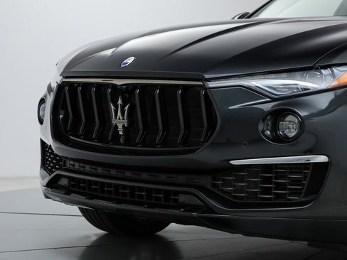 Certified 2022 Maserati Levante GT image 8