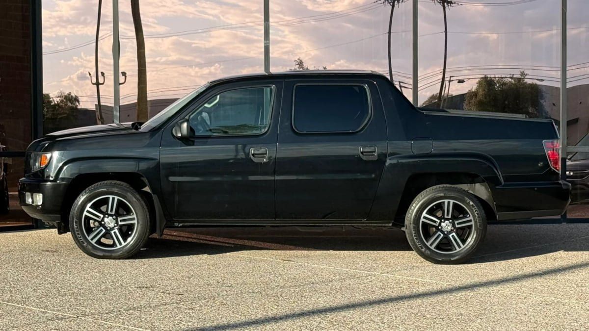 Used 2013 Honda Ridgeline Sport image 4