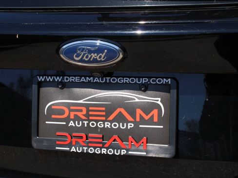 Used 2017 Ford Escape SE AWD/4WD image 36