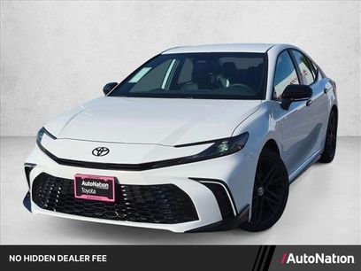 New 2026 Toyota Camry Hybrid w/ Convenience Package
