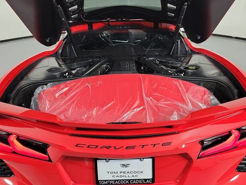 Used 2022 Chevrolet Corvette Stingray Premium Cpe w/ Z51 Performance Package RWD image 7