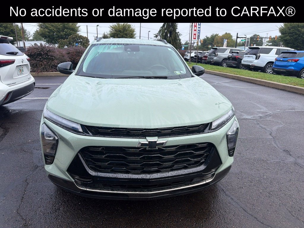 Certified 2024 Chevrolet Trax ACTIV w/ Driver Confidence Package FWD image 2