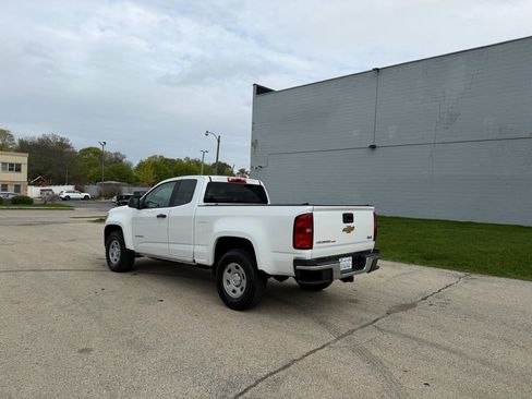 Used 2019 Chevrolet Colorado W/T w/ WT Convenience Package AWD/4WD image 5