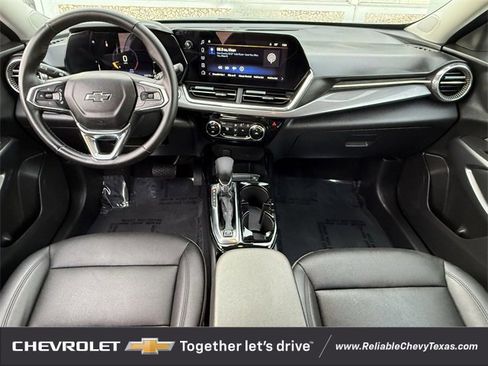 Certified 2025 Chevrolet Trax ACTIV image 13