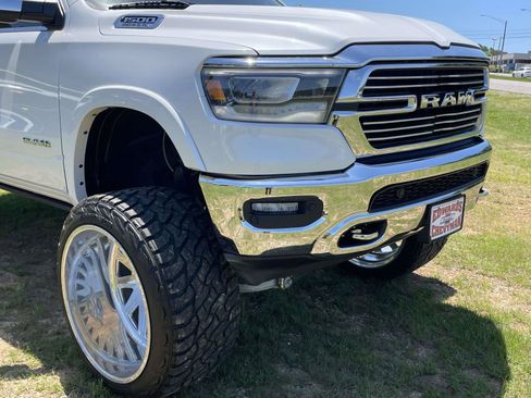 Used 2022 RAM 1500 Laramie AWD/4WD image 27