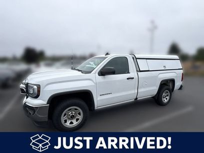 Used 2016 GMC Sierra 1500 2WD Regular Cab w/ Sierra Convenience Package