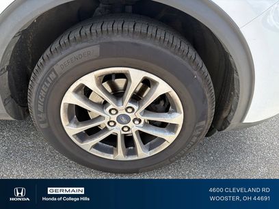 Used 2021 Ford Escape SE w/ Convenience Package
