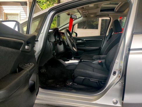 Used 2015 Honda Fit EX image 12