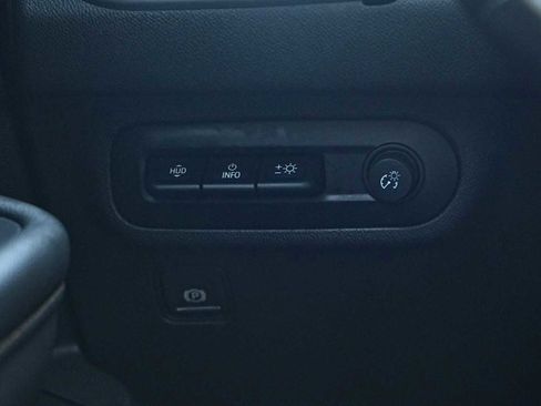 Used 2022 GMC Terrain AT4 w/ Tech Package image 23