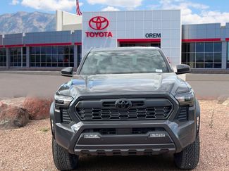 New 2026 Toyota Tacoma TRD Off-Road w/ TRD Off Road Upgrade Package AWD/4WD video 2
