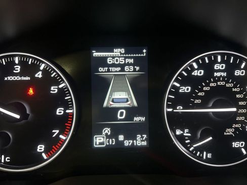 Used 2025 Subaru Forester Premium image 2