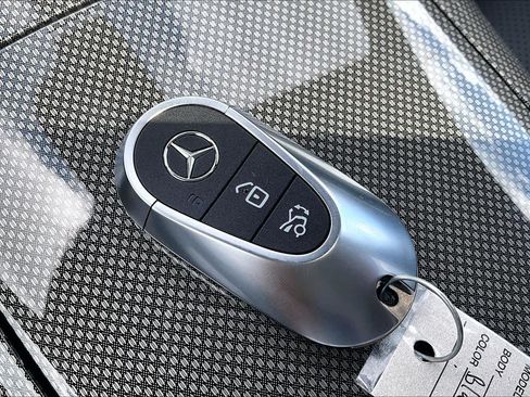 Certified 2026 Mercedes-Benz GLC 300 image 15