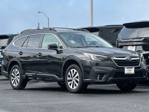 Used 2021 Subaru Outback Premium w/ Popular Package #1 image 2