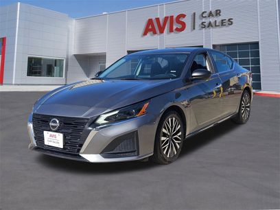 Used 2024 Nissan Altima 2.5 SV