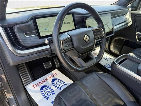 Used 2022 Rivian R1T Launch Edition image 12