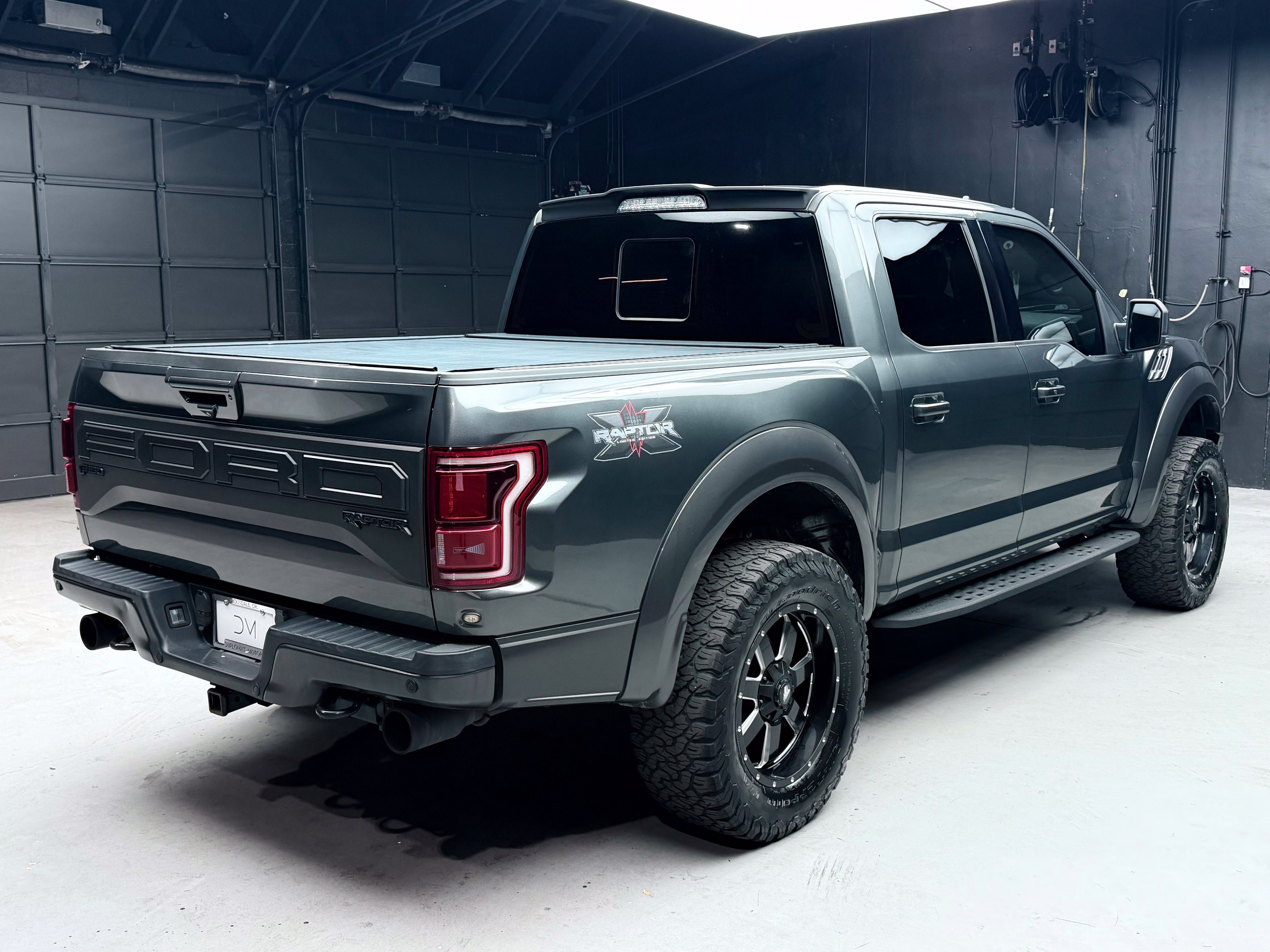 Used 2020 Ford F150 Raptor w/ Equipment Group 802A Luxury AWD/4WD image 7