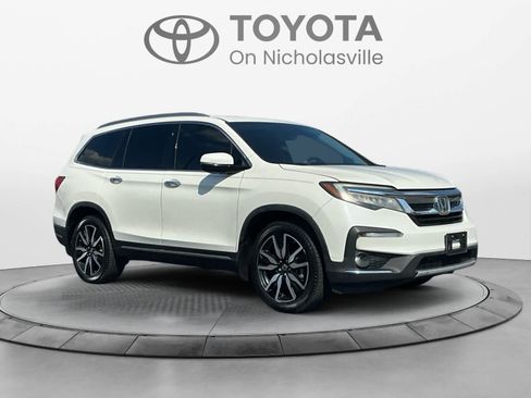 Used 2019 Honda Pilot Touring image 7