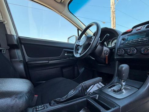 Used 2013 Subaru Impreza 2.0i Premium w/ All-Weather Pkg AWD/4WD image 23