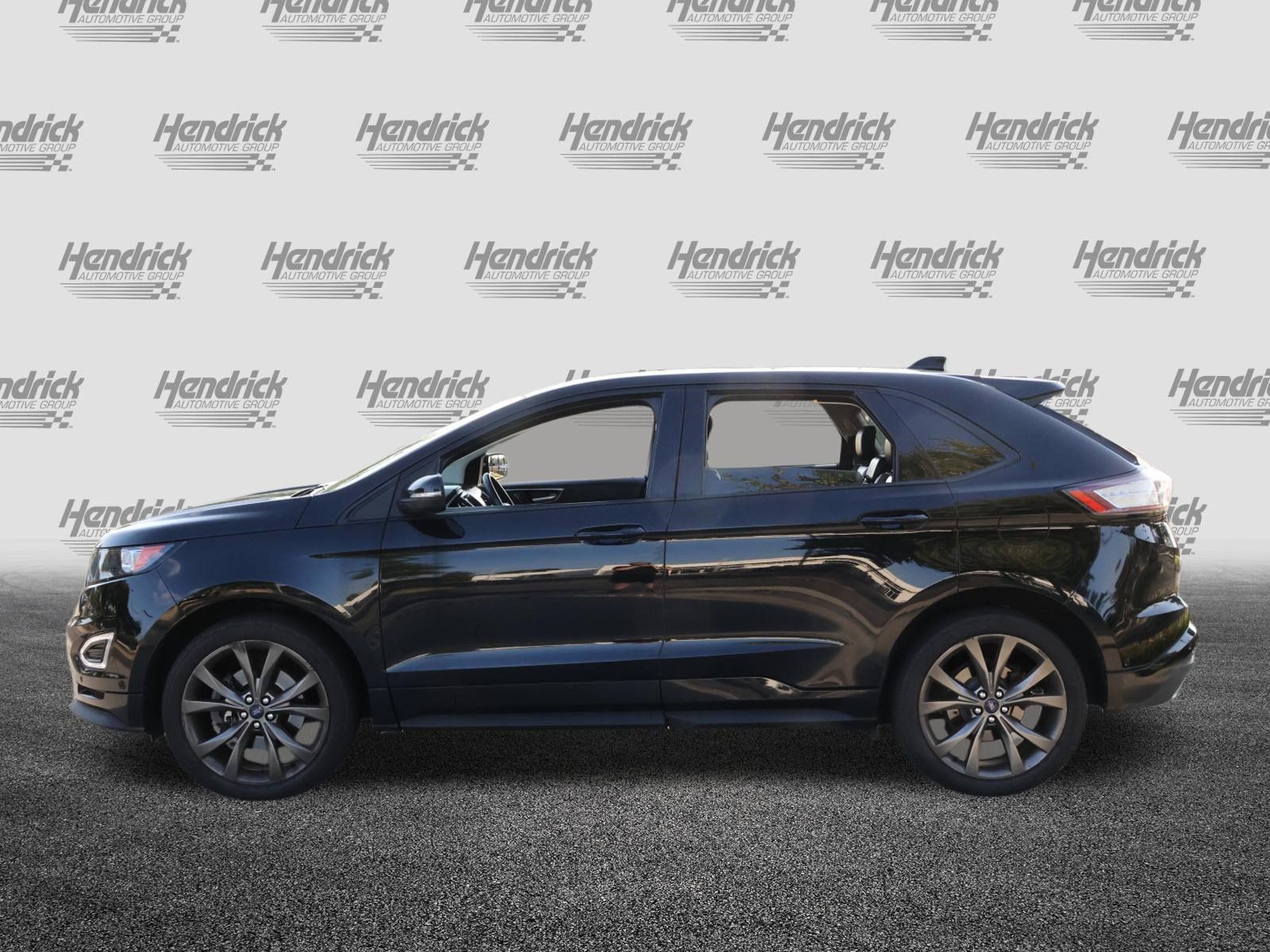 Used 2017 Ford Edge Sport w/ Equipment Group 401A AWD/4WD image 6